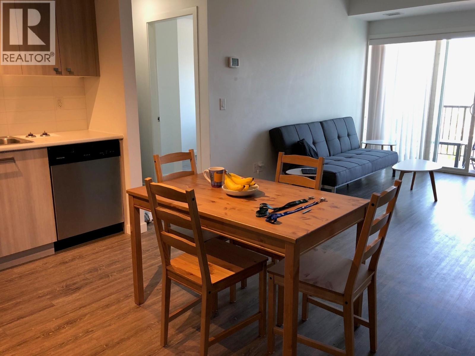 303 935 Academy Way, Kelowna