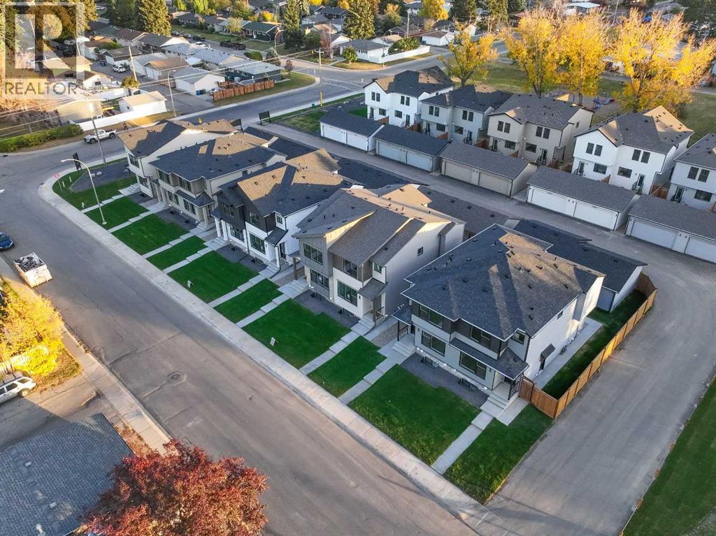 Single Family House for Sale in  Alderwood Close SE Acadia Calgary 