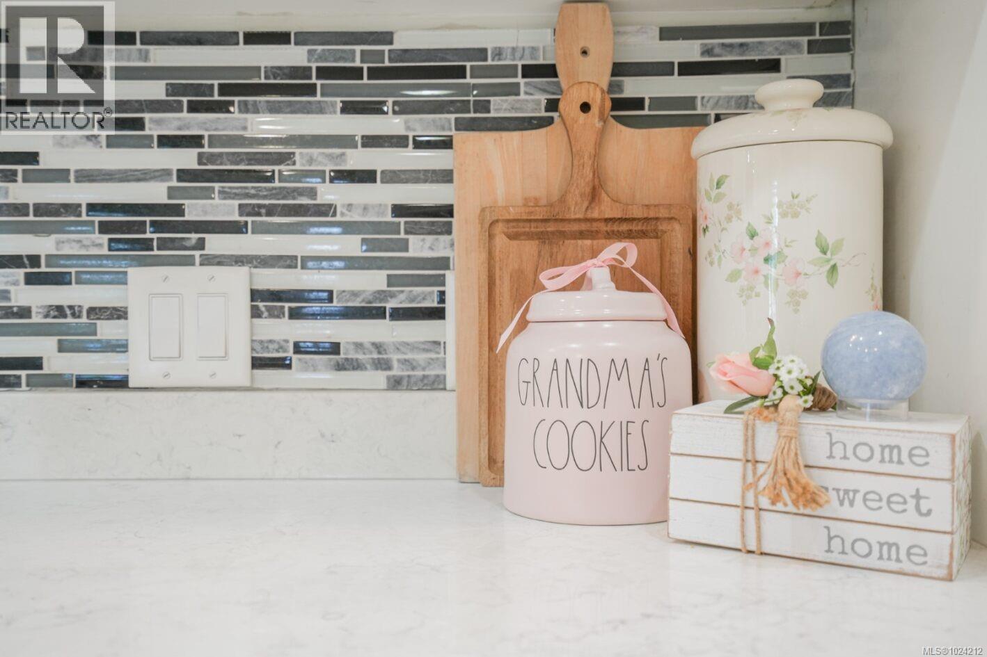 #508 5700 PIERCE RD - 11