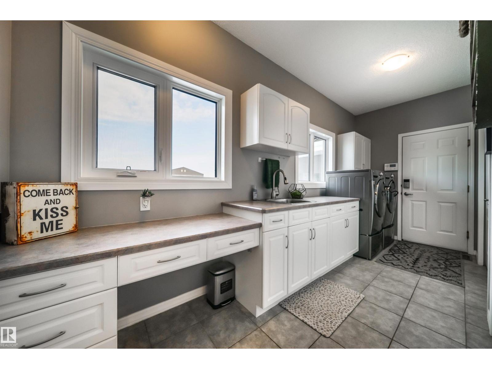 57124 RGE ROAD 252, Rural Sturgeon County