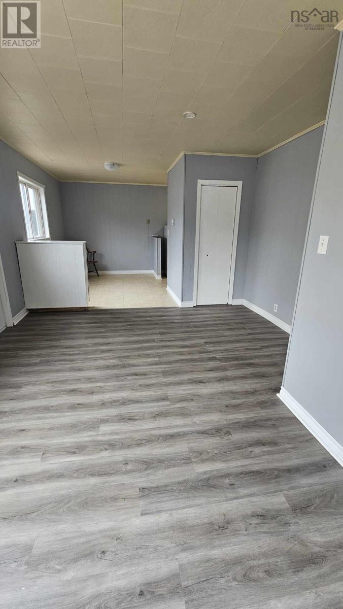 Property 4 of 22 of 15 Pool Road