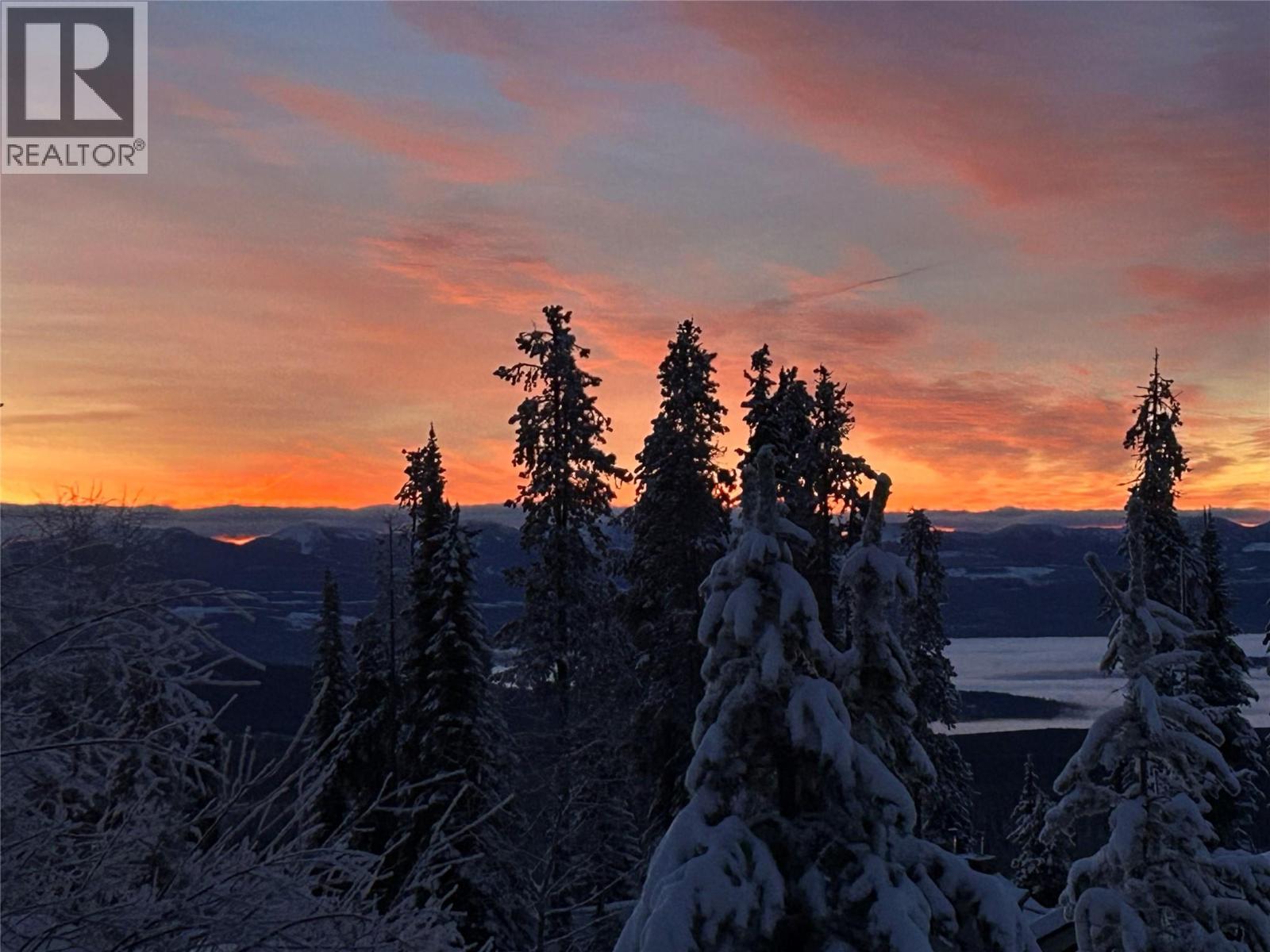 A 50 Forest Lane, Big White