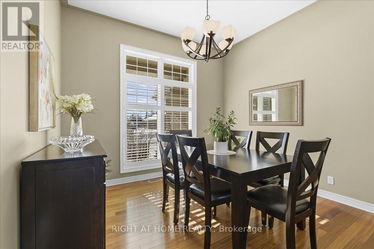 44 MELODY DRIVE - Photo 4 of 35, Norfolk (Delhi), Ontario