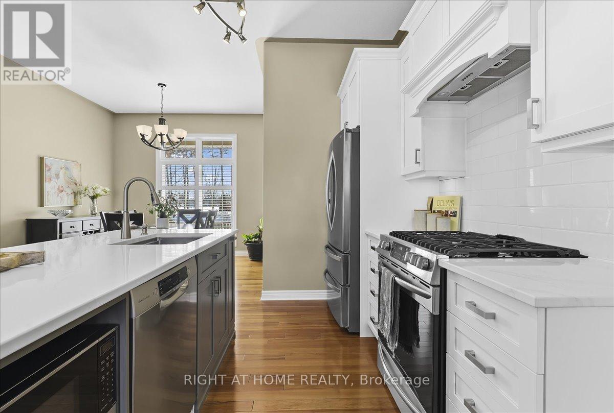 44 MELODY DRIVE - Photo 5 of 35, Norfolk (Delhi), Ontario