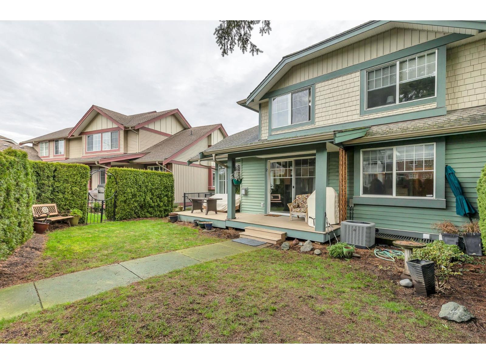 2 45545 TAMIHI WAY, Garrison Crossing, Chilliwack