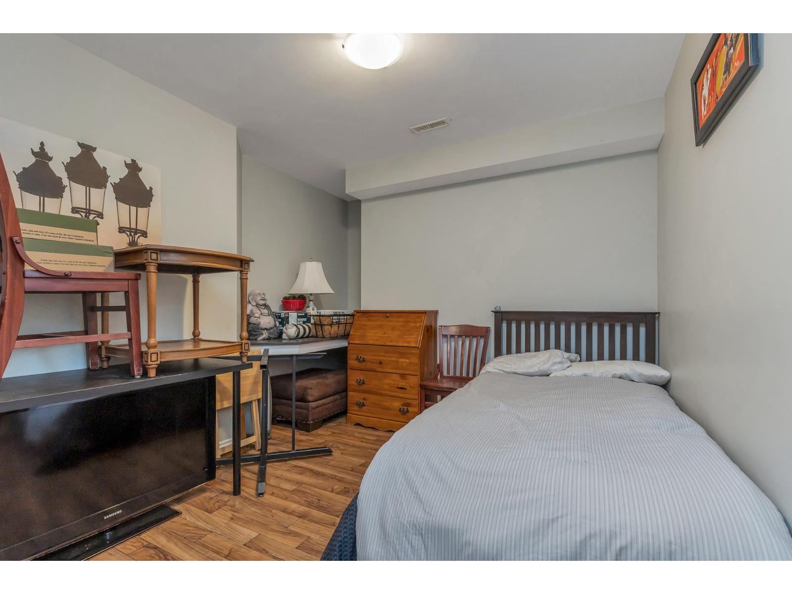 2 45545 TAMIHI WAY, Garrison Crossing, Chilliwack