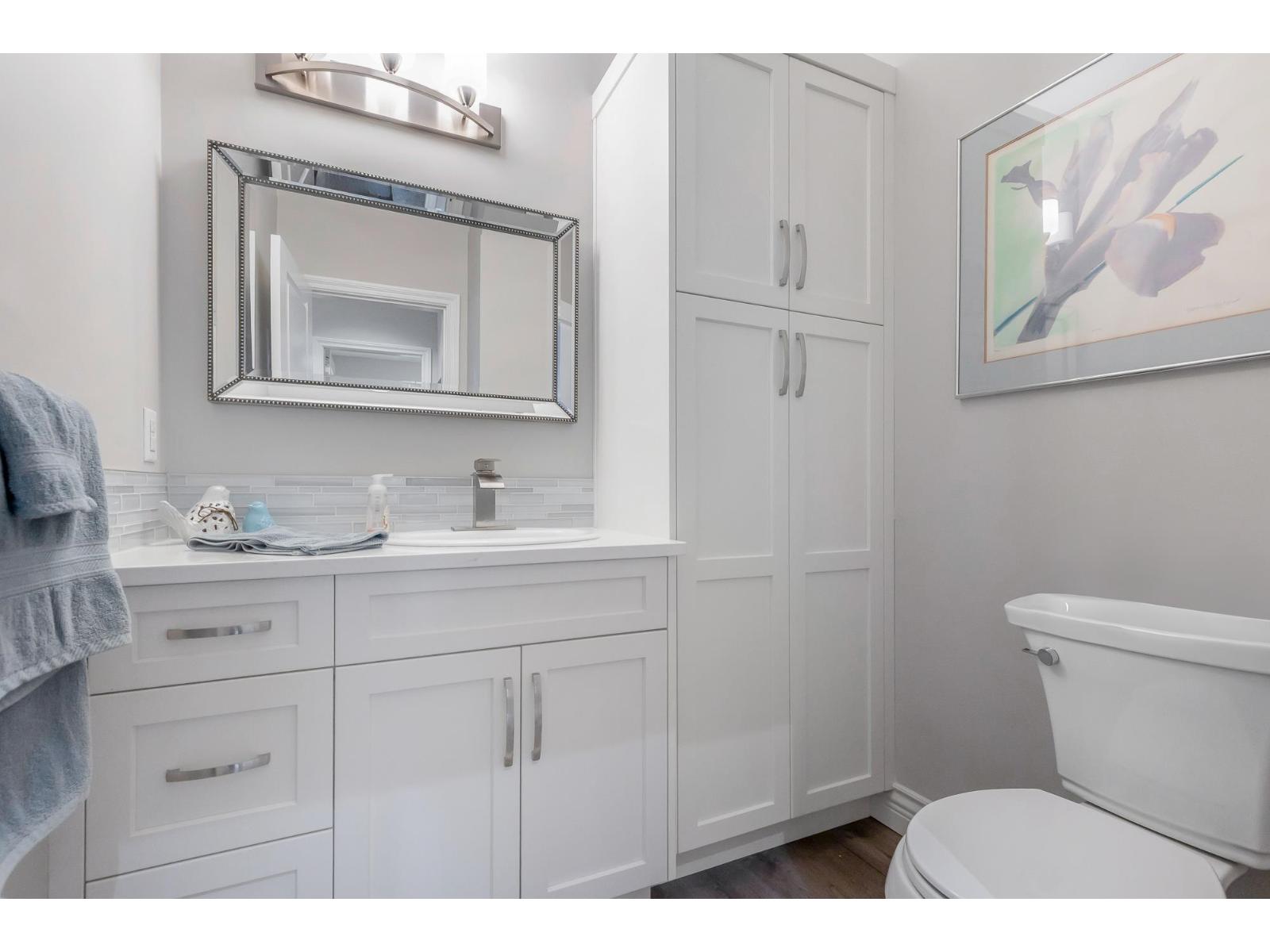 2 45545 TAMIHI WAY, Garrison Crossing, Chilliwack