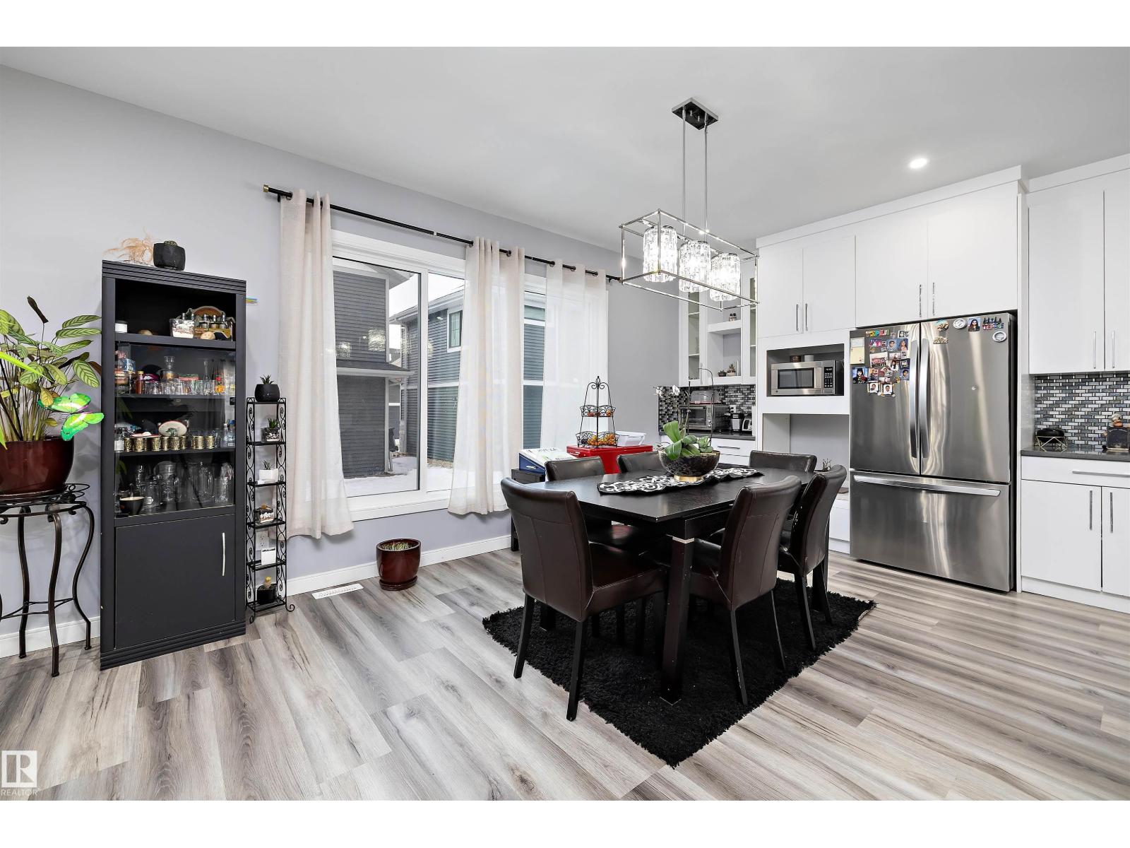 4223 VETERANS WY NW, Edmonton