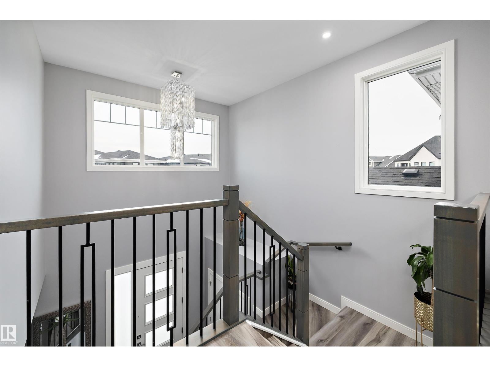 4223 VETERANS WY NW, Edmonton