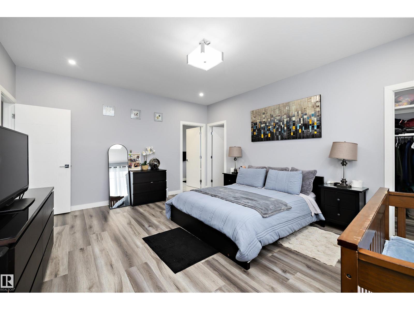 4223 VETERANS WY NW, Edmonton