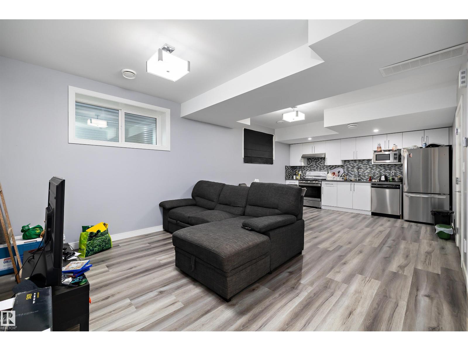 4223 VETERANS WY NW, Edmonton