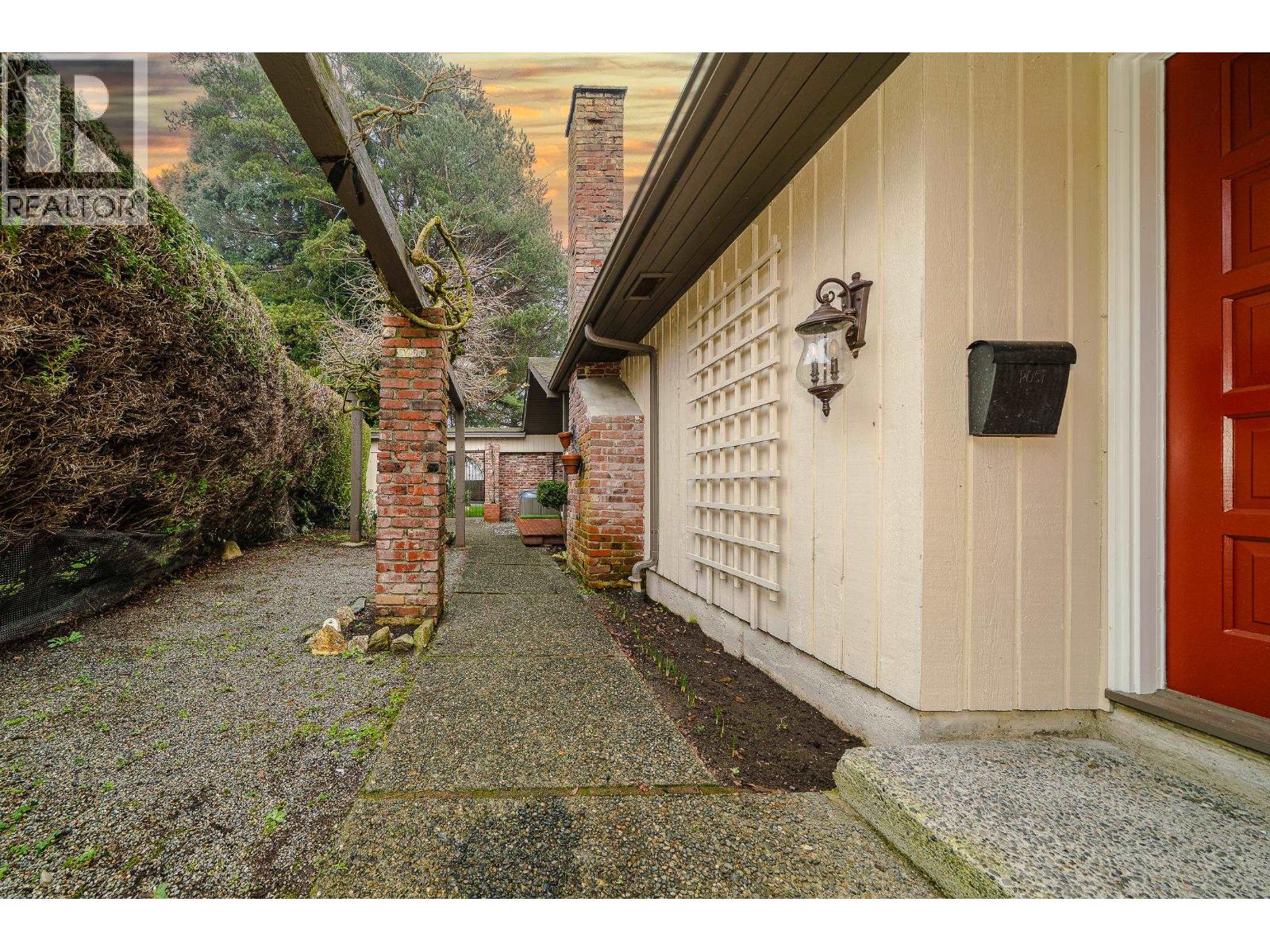 11511 TRUMPETER DRIVE - Photo 4 of 40, Richmond, British Columbia