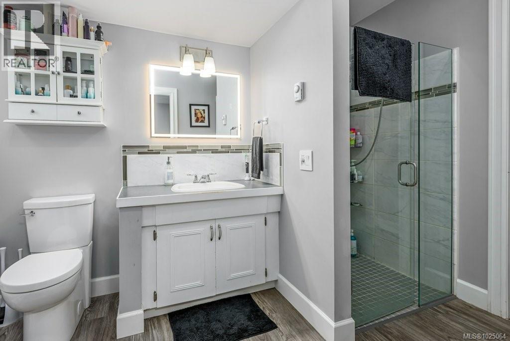 4696 Gail Cres, Courtenay