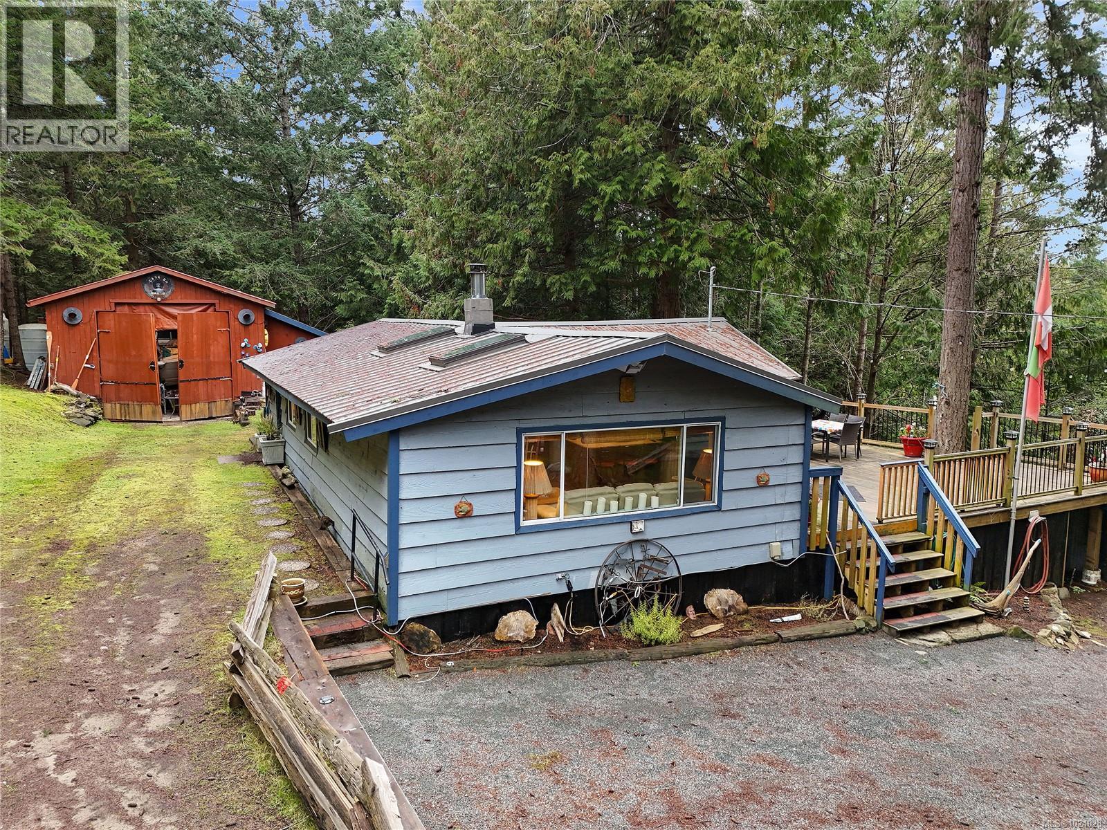 493 Abbott Road, Mayne Island