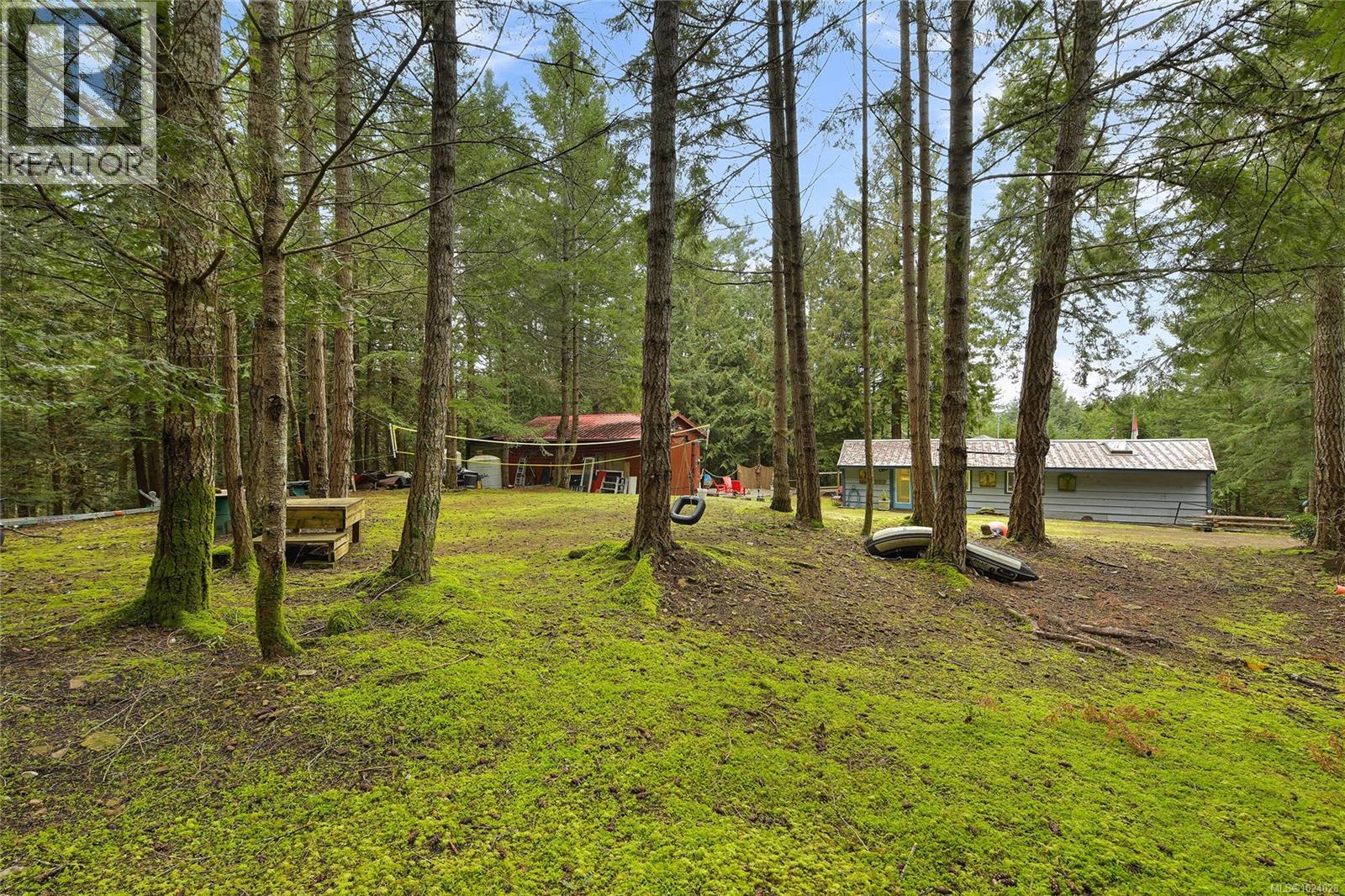  493 Abbott Road, Mayne Island