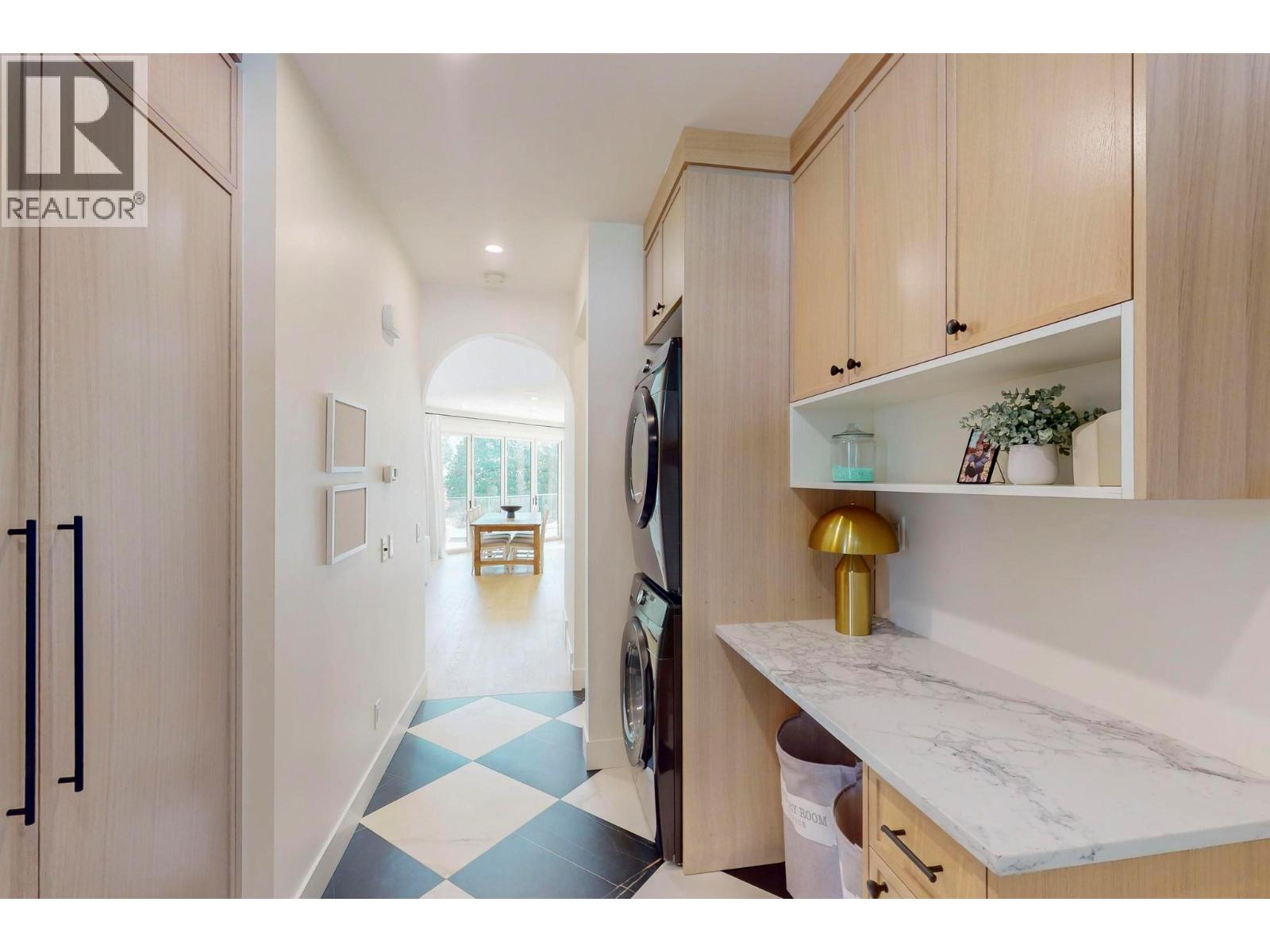  1743 Markham Court, Kelowna