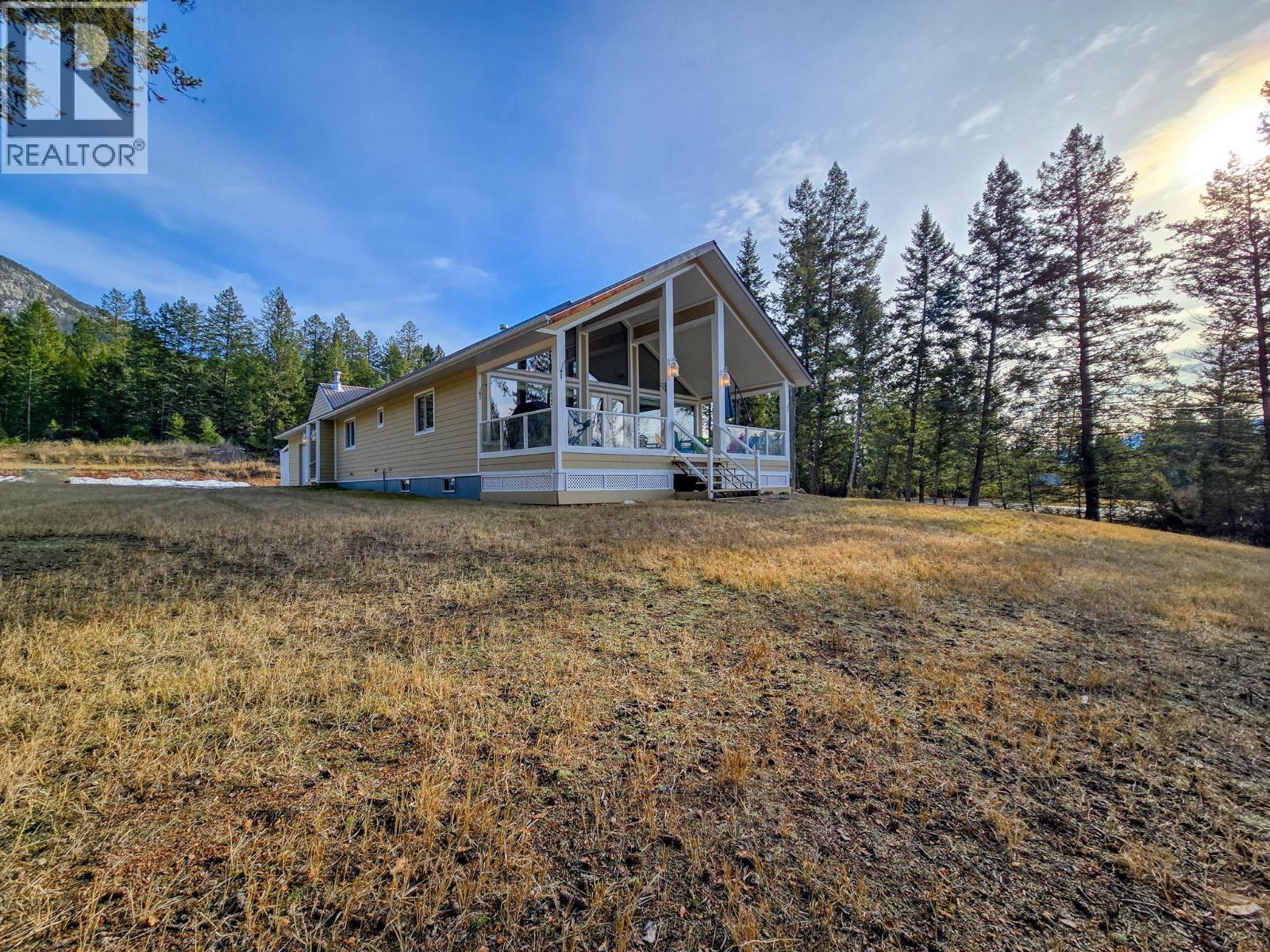5226 Juniper Heights Road, Invermere