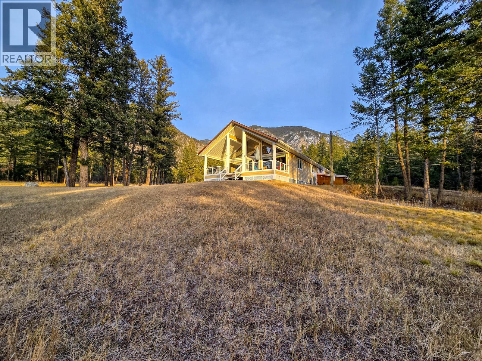 5226 Juniper Heights Road, Invermere