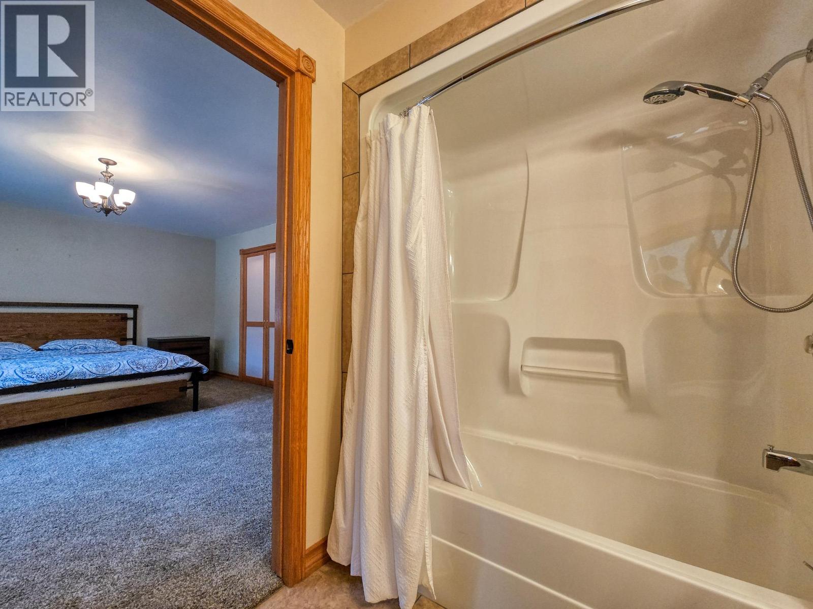 5226 Juniper Heights Road, Invermere