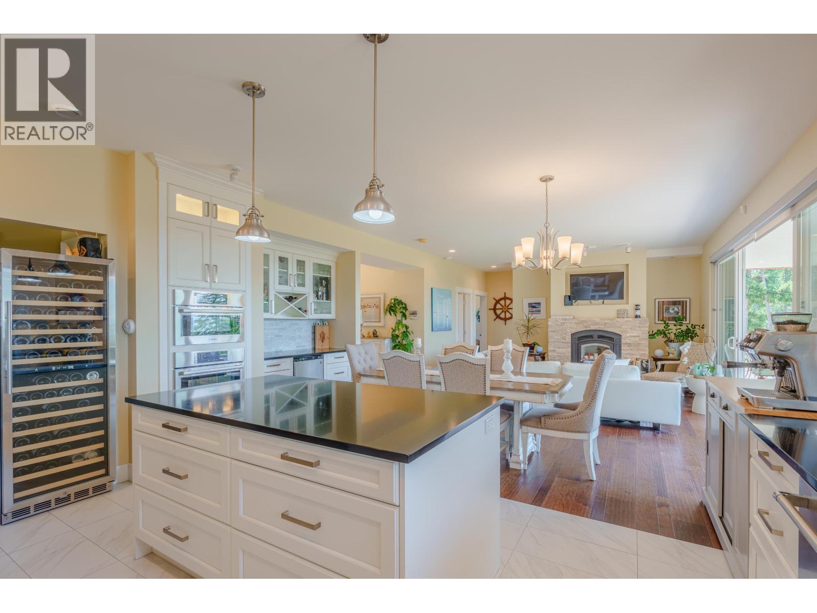 10825 WOOD BAY RIDGE ROAD, Halfmoon Bay