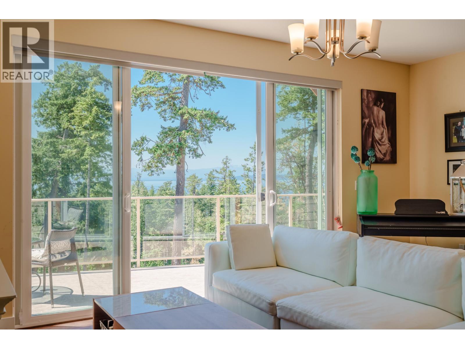 10825 WOOD BAY RIDGE ROAD, Halfmoon Bay