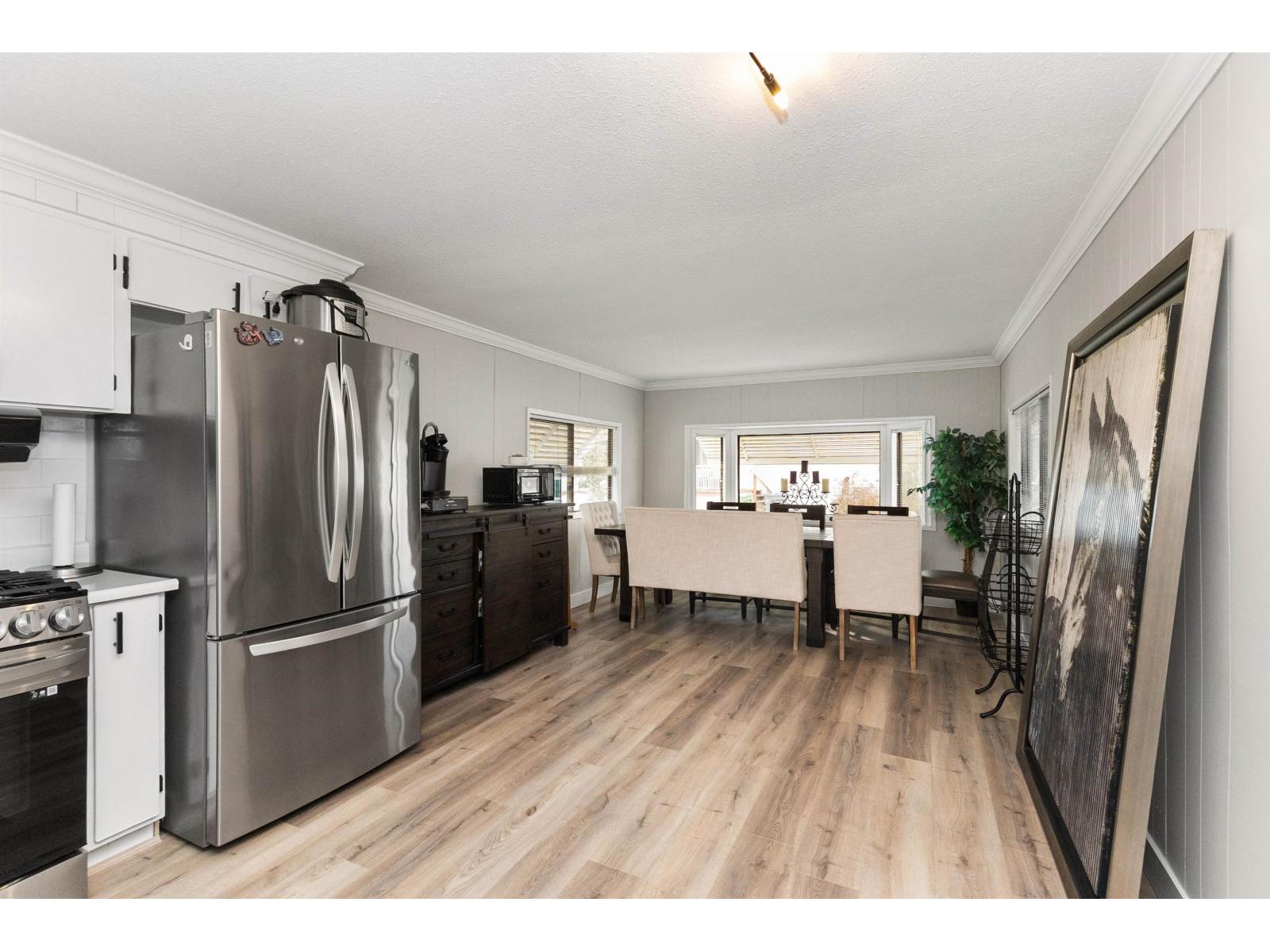 61 24330 FRASER Highway - photo 2