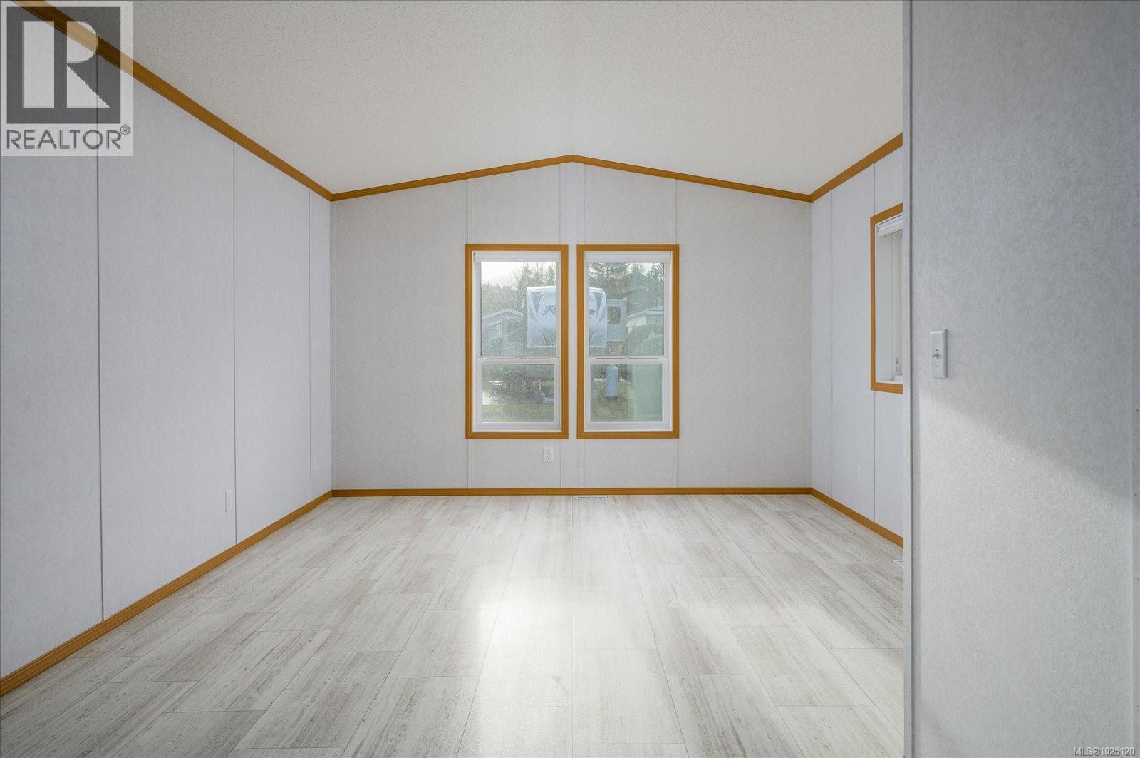 #21 6820 PARKLANDS PL - 4