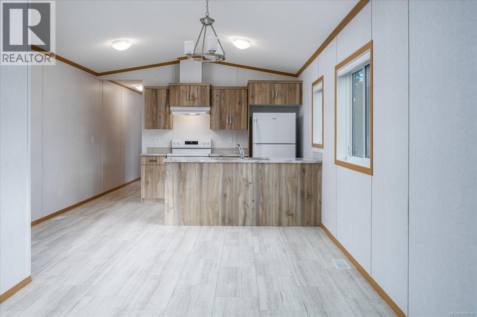 #21 6820 PARKLANDS PL - 5