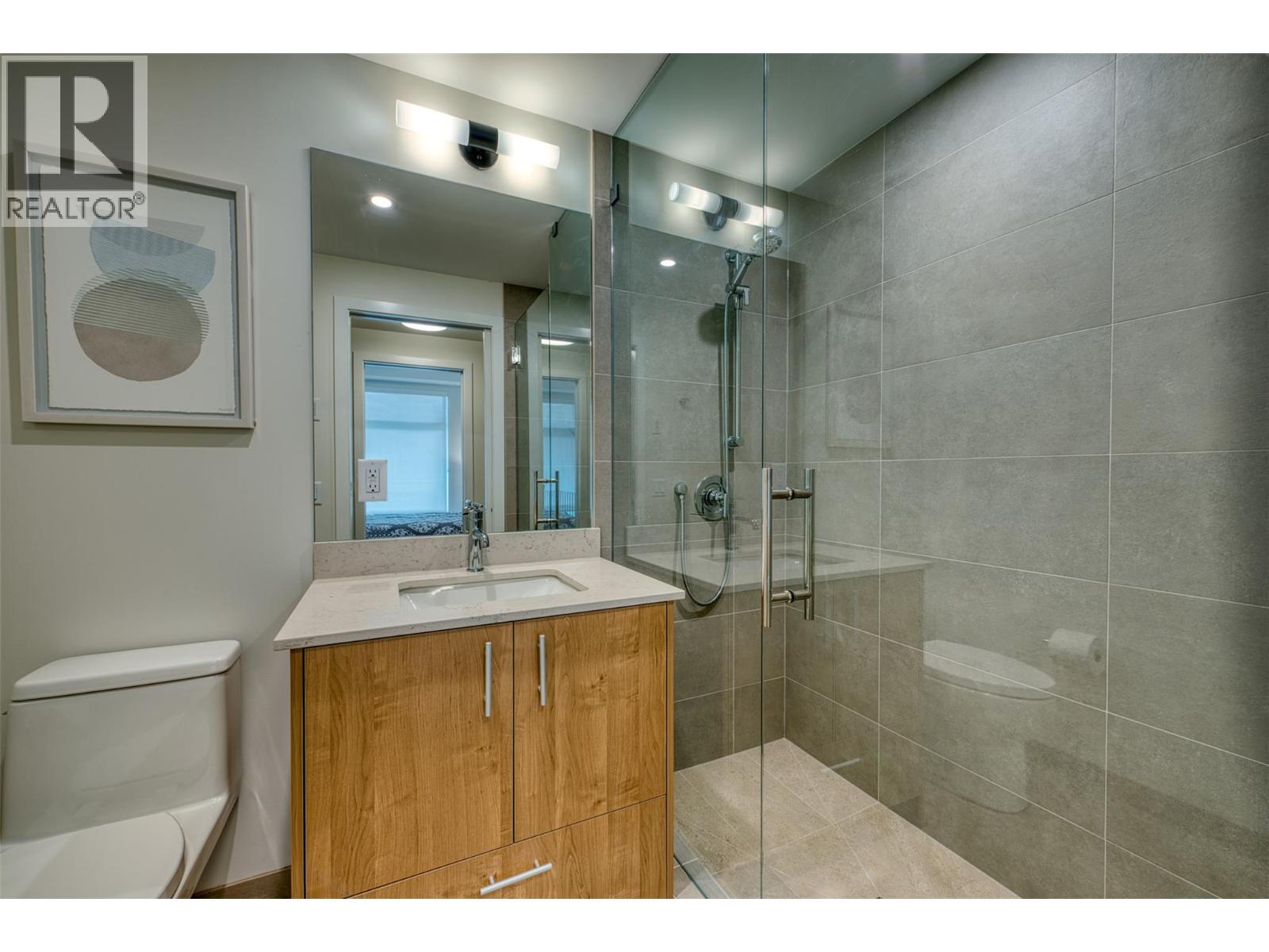 306 9652 Benchland Drive, Lake Country