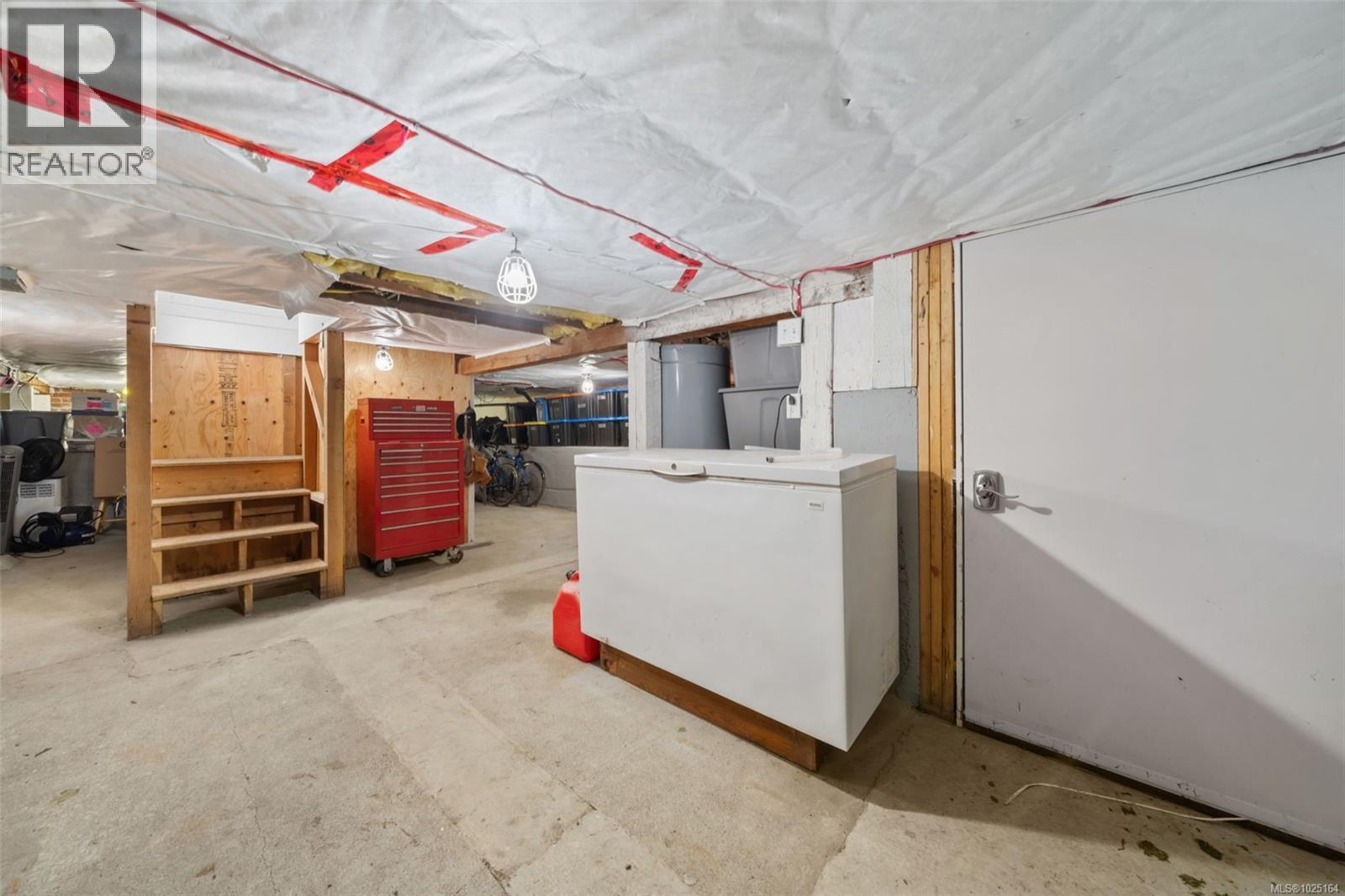  1123 Reynolds Road, Saanich