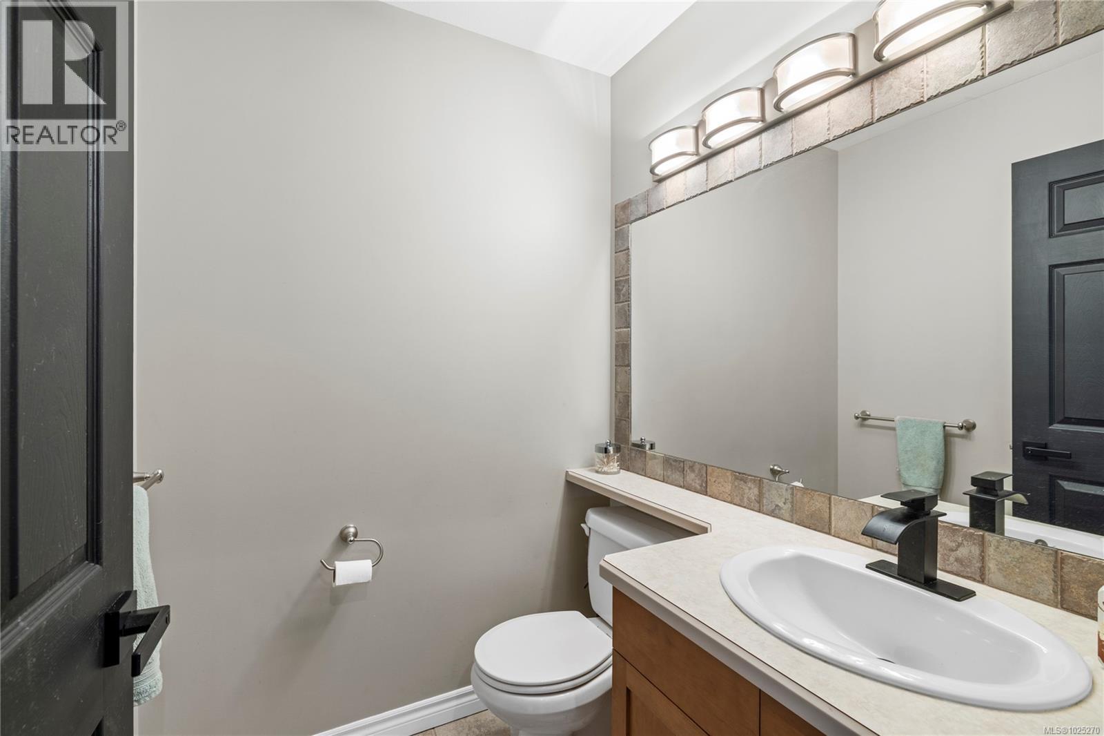 5670 Willow Rd, Port Alberni