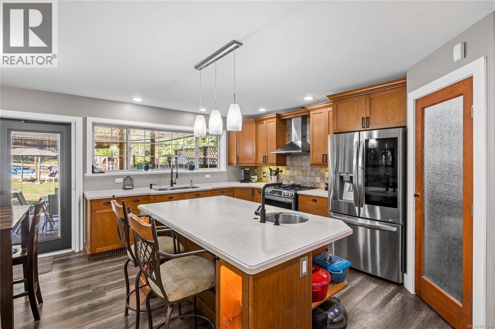 5670 Willow Rd, Port Alberni