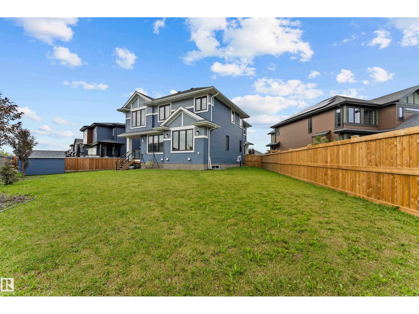 6813 KNOX LO SW, Edmonton