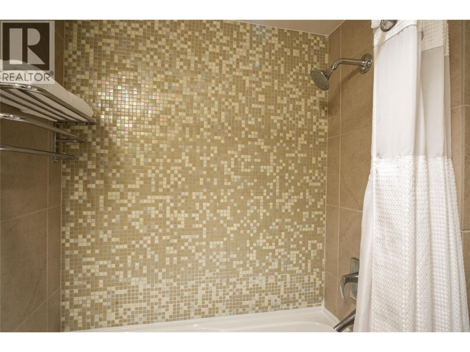 15 Park Place Unit# 117, Osoyoos