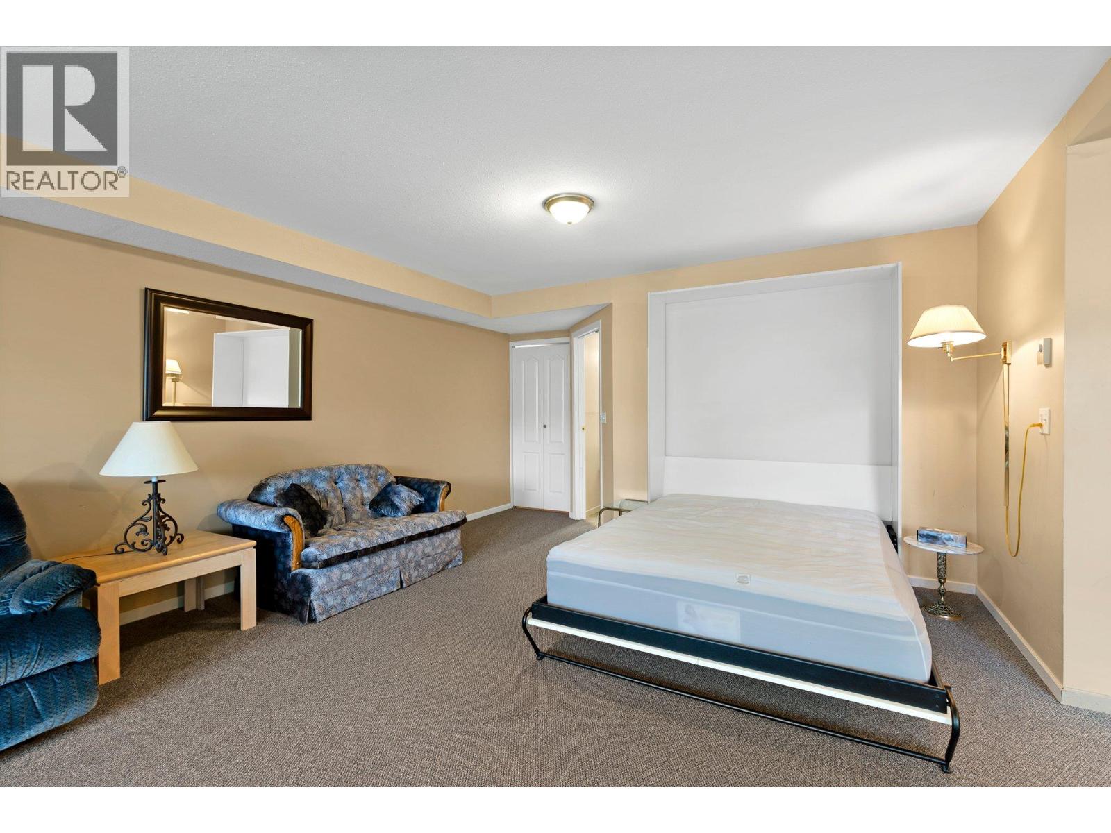 412 780 Houghton Road, Kelowna