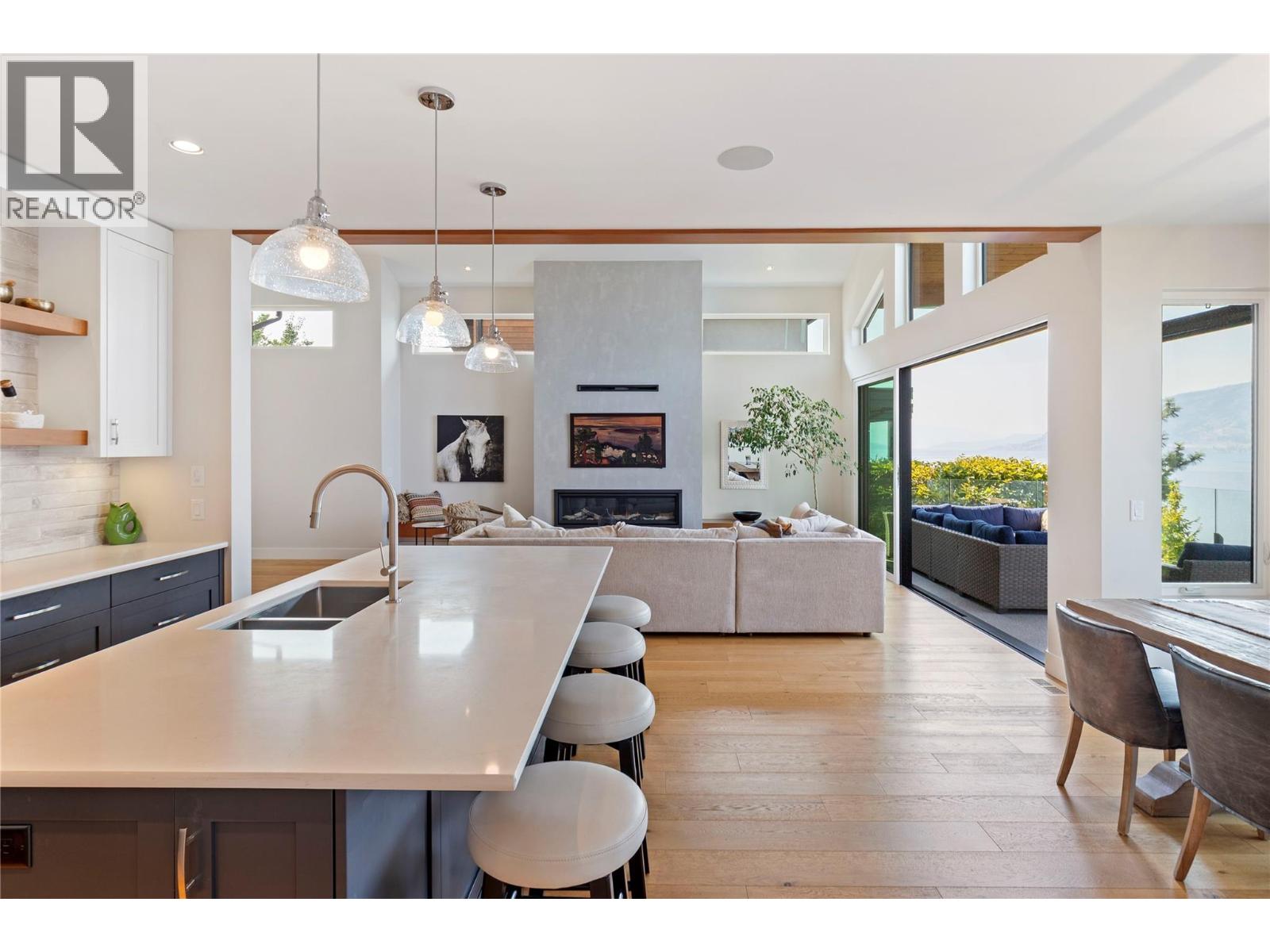 1526 Marble Ledge Drive, Lake Country