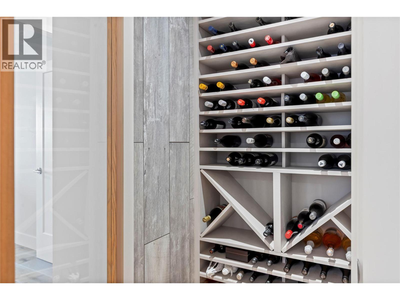 1526 Marble Ledge Drive, Lake Country