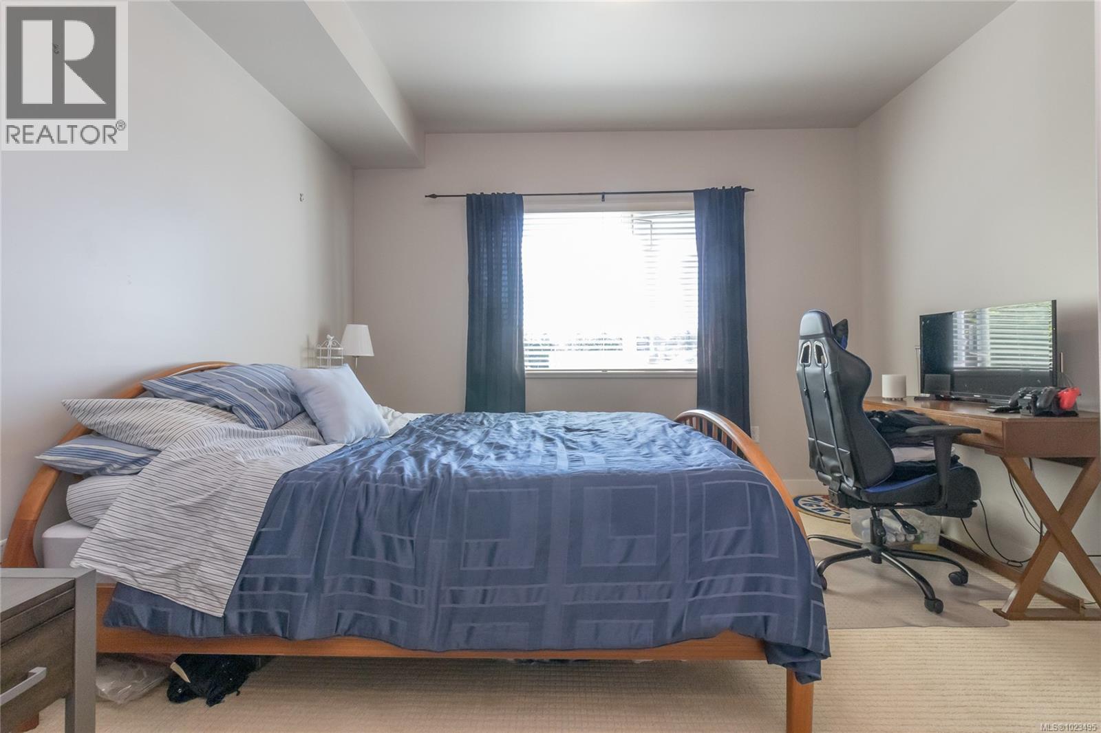 205 4394 West Saanich Road, Saanich