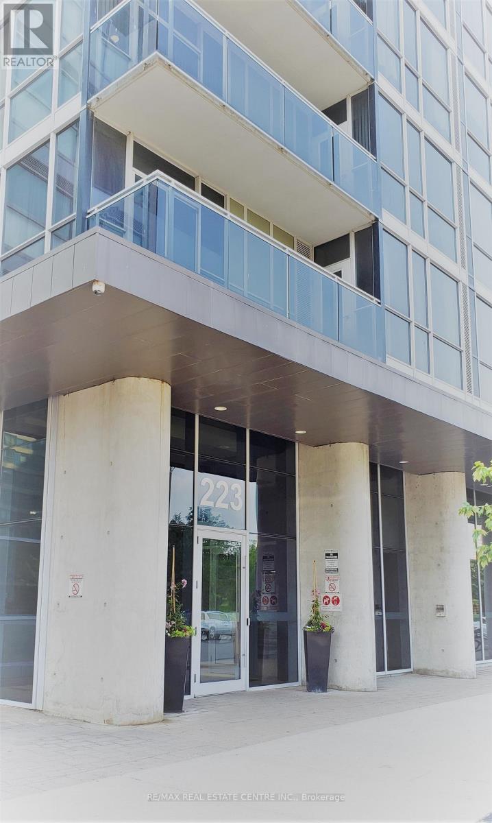 223 Webb Unit 2209 photo 3