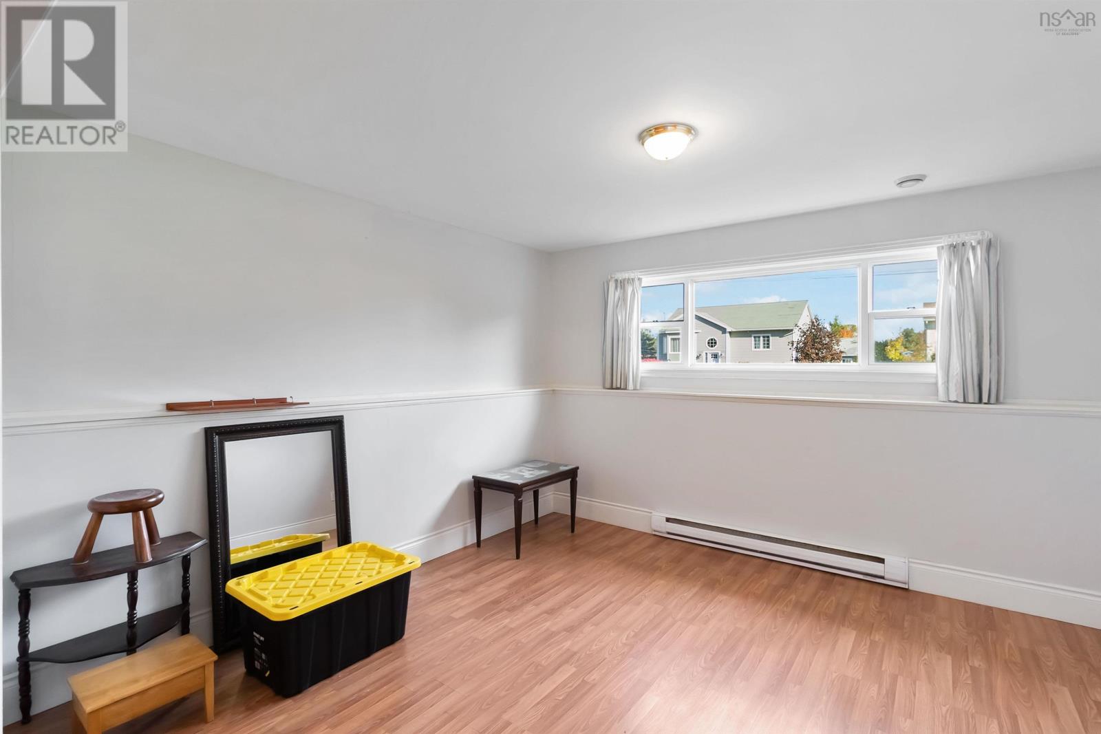 Property 24 of 33 of 45 Grove Avenue