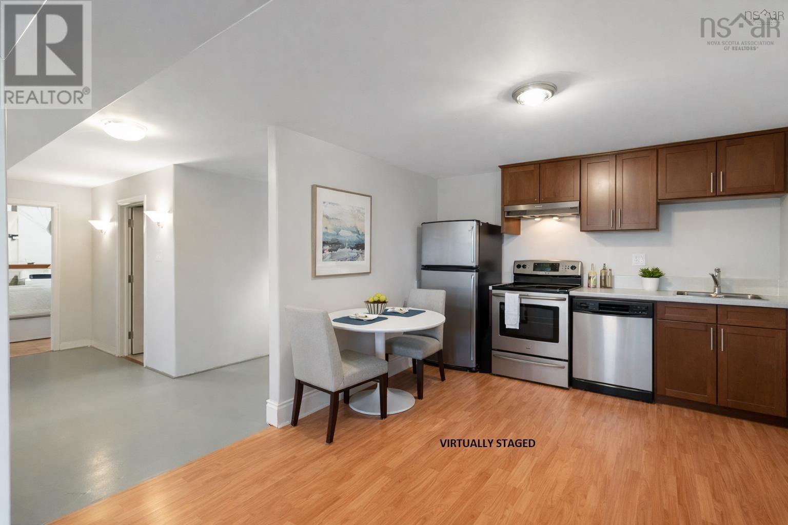 Property 23 of 33 of 45 Grove Avenue