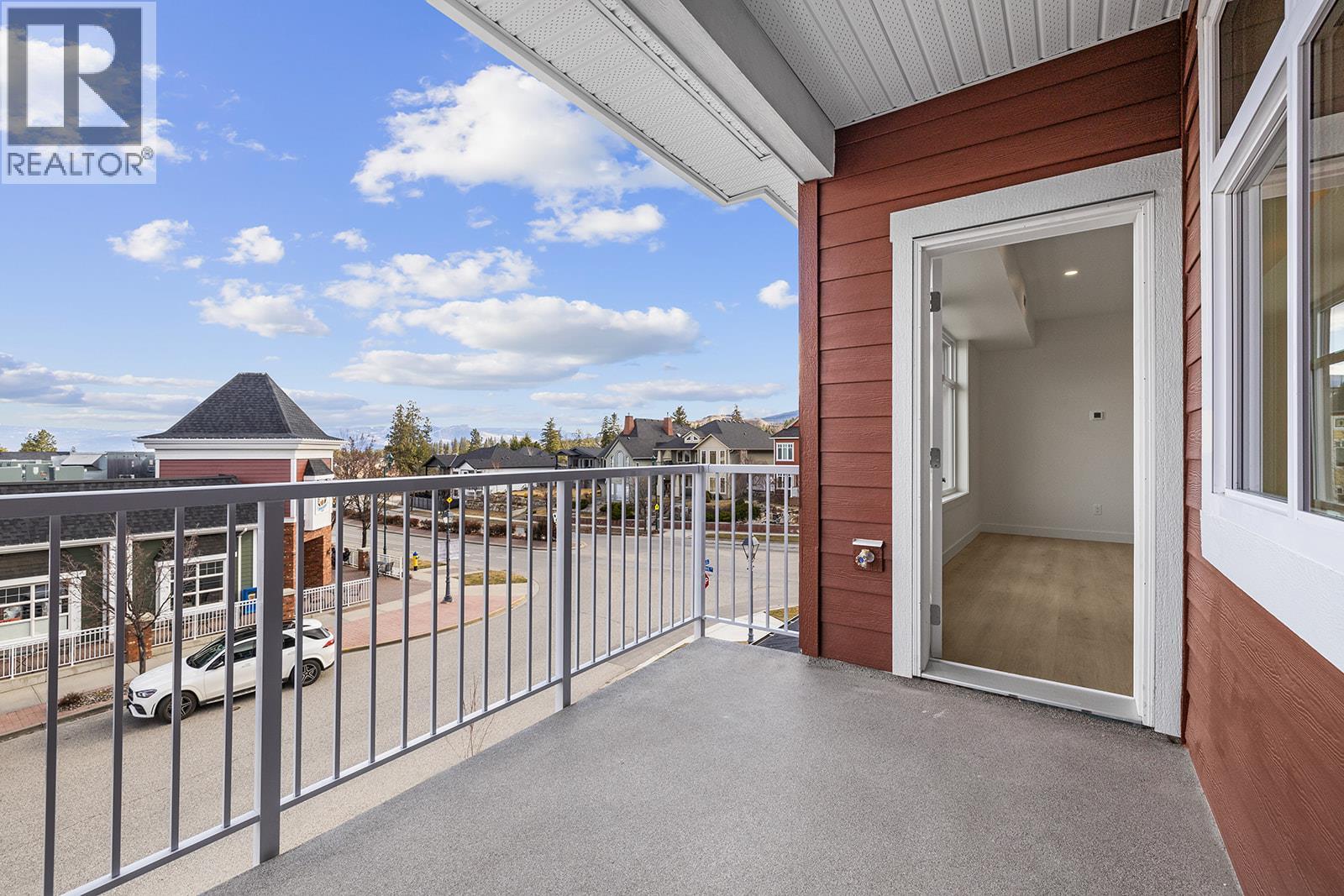 203 5300 Main Street, Kelowna