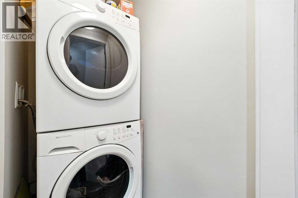 Single Family House for Sale in    Avenue SE Downtown East Village Calgary 