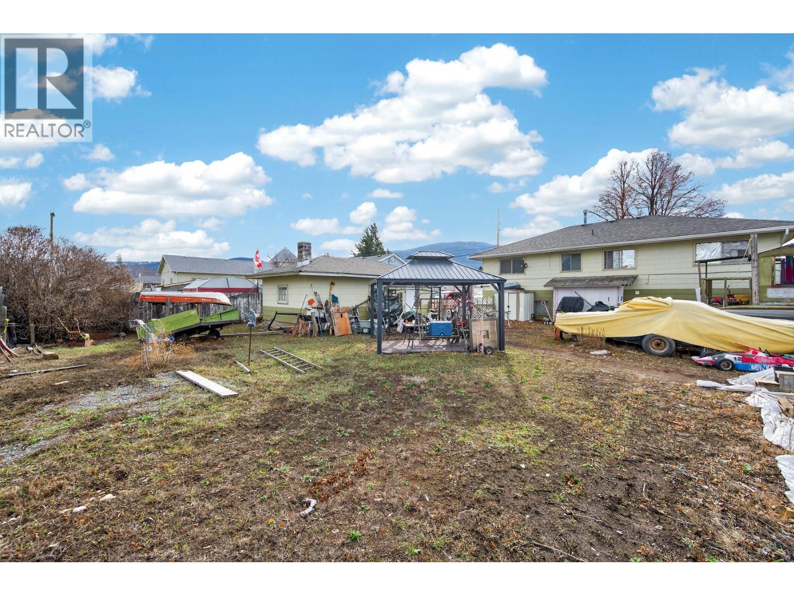 2463 Coutlee Avenue, Merritt