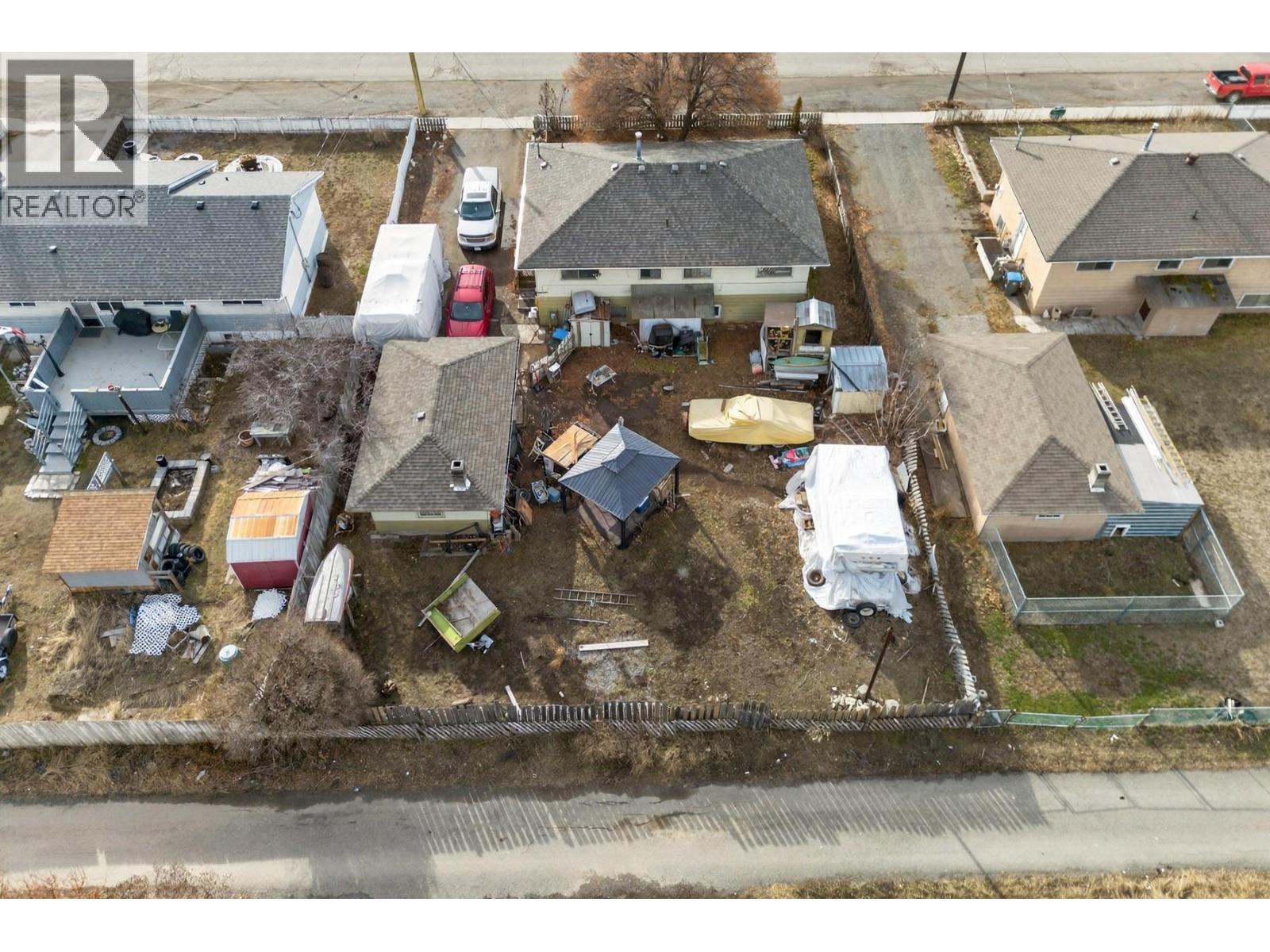 2463 Coutlee Avenue, Merritt