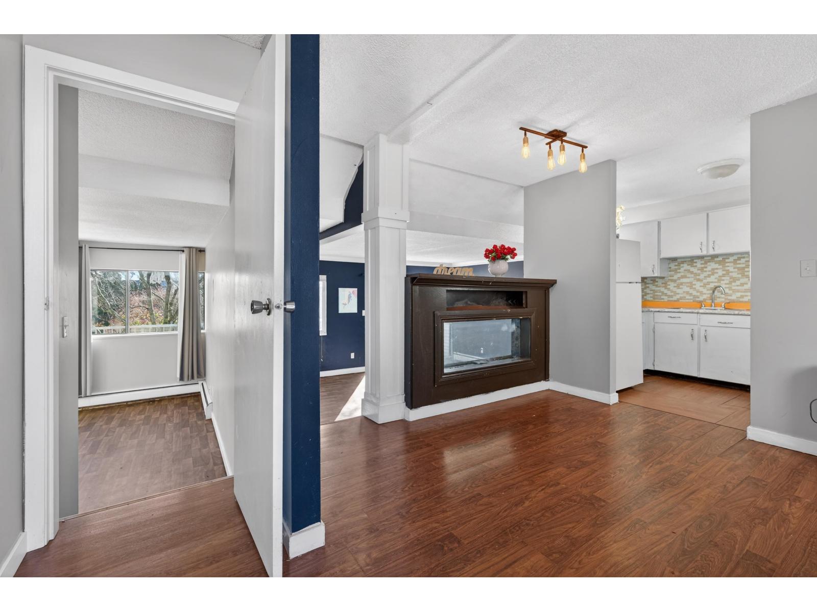 44 17706 60 Avenue - photo 2