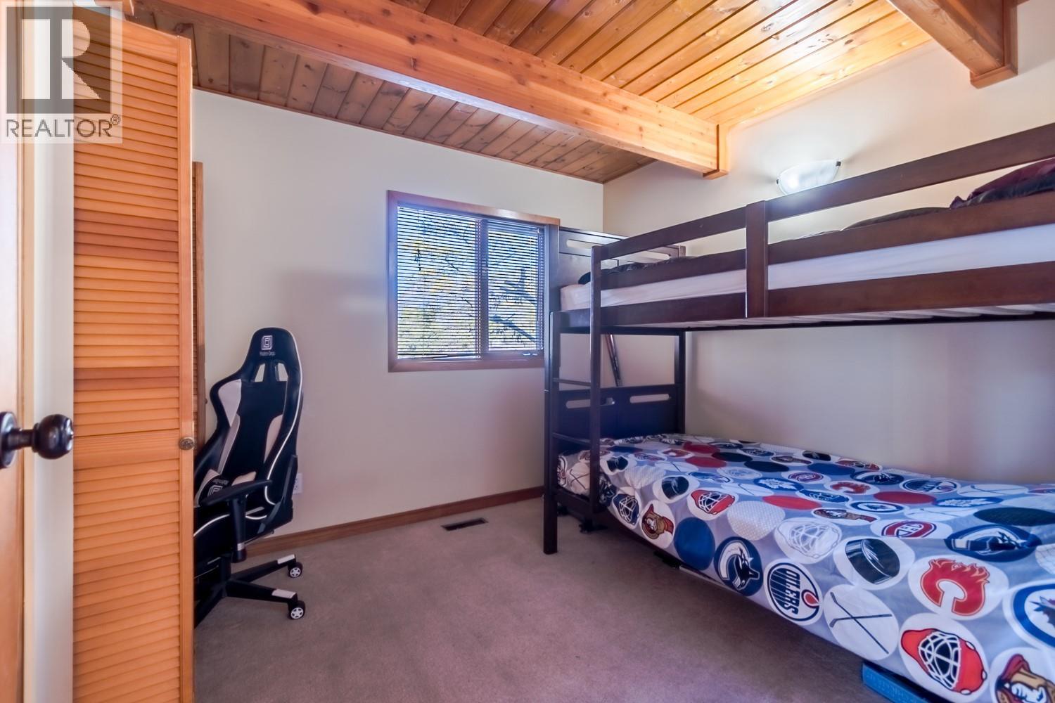 150 Pine Ridge Road, Lillooet