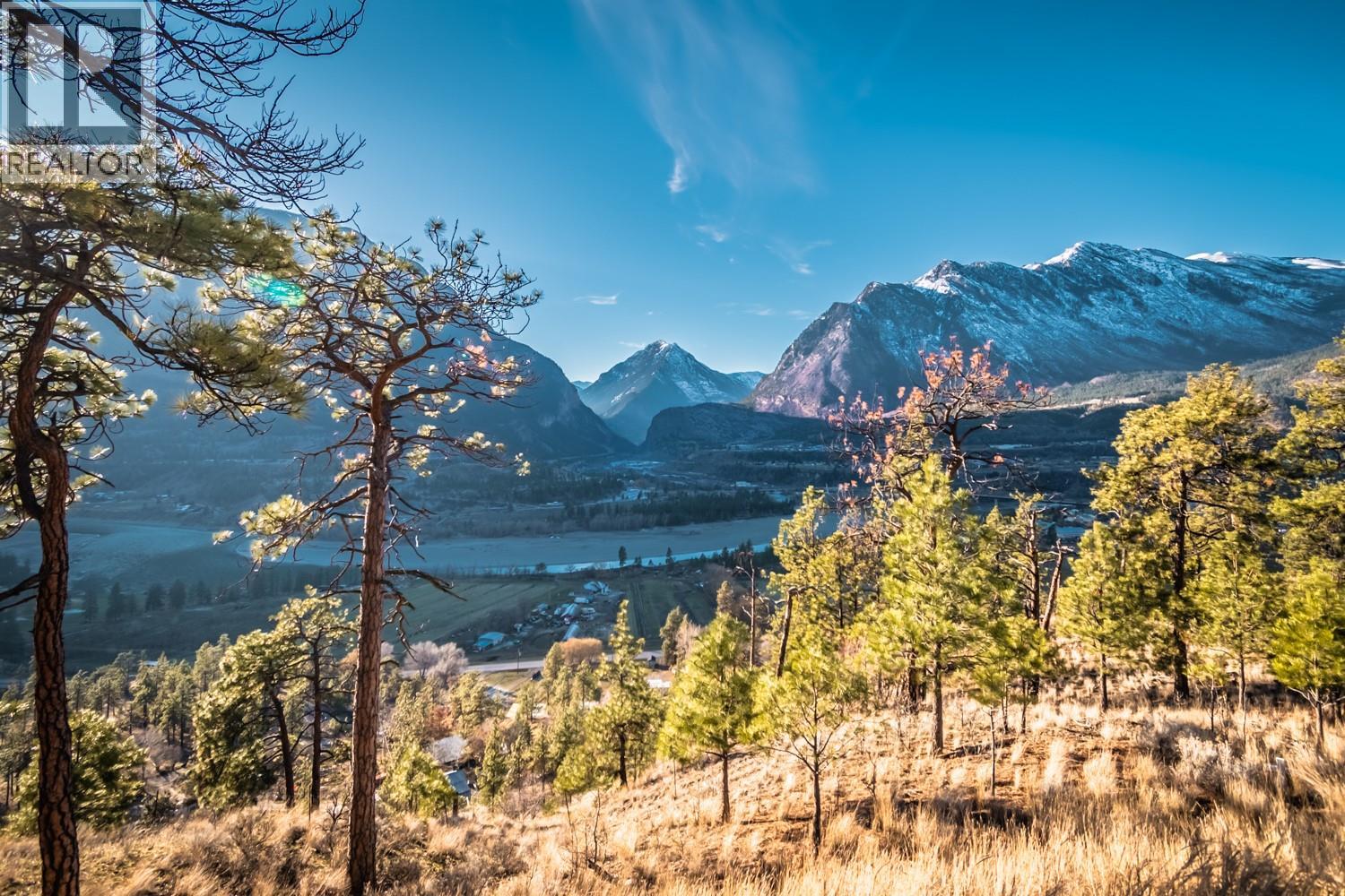 150 Pine Ridge Road, Lillooet