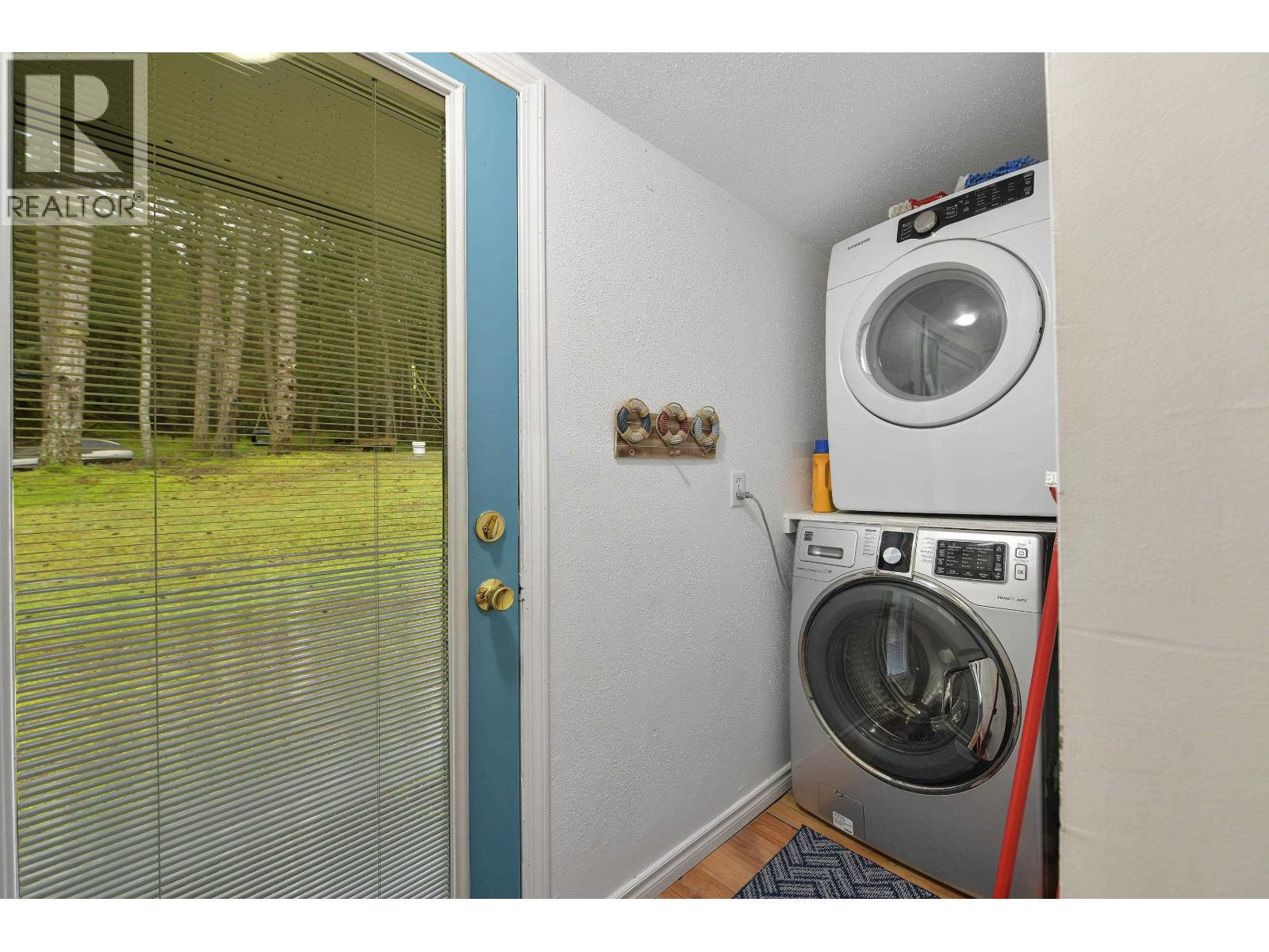 493 ABBOTT ROAD, Mayne Island