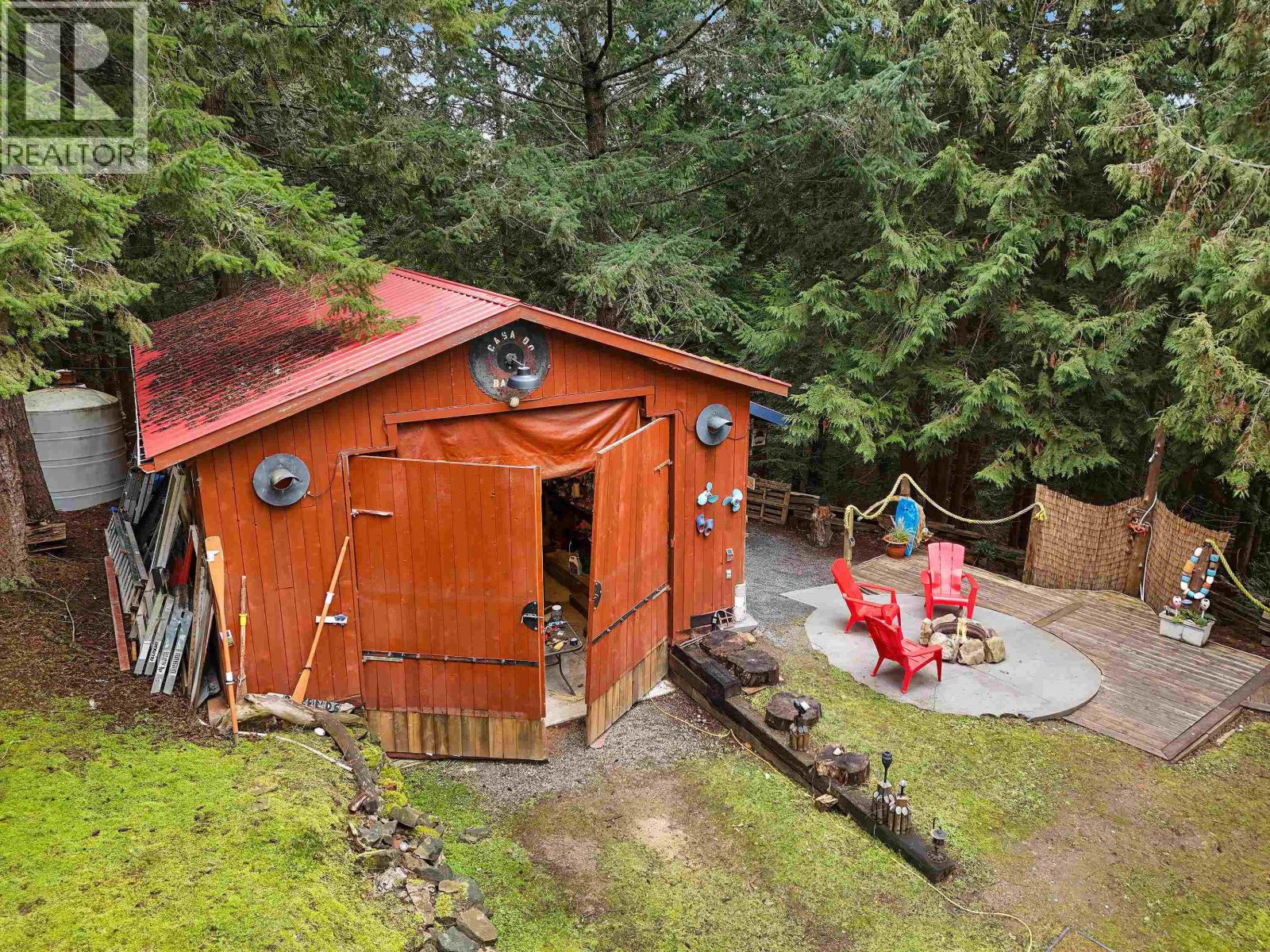 493 ABBOTT ROAD, Mayne Island
